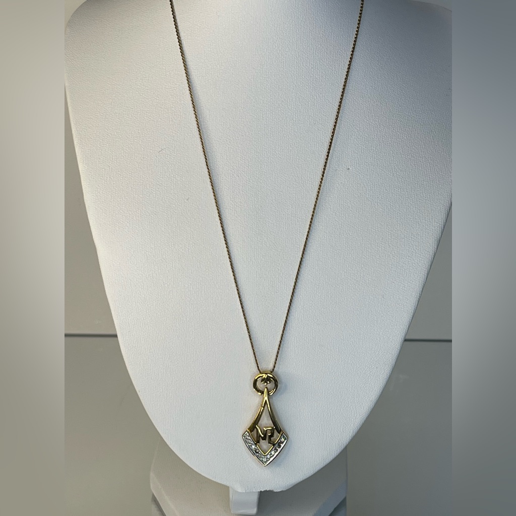 Nina Ricci Necklace